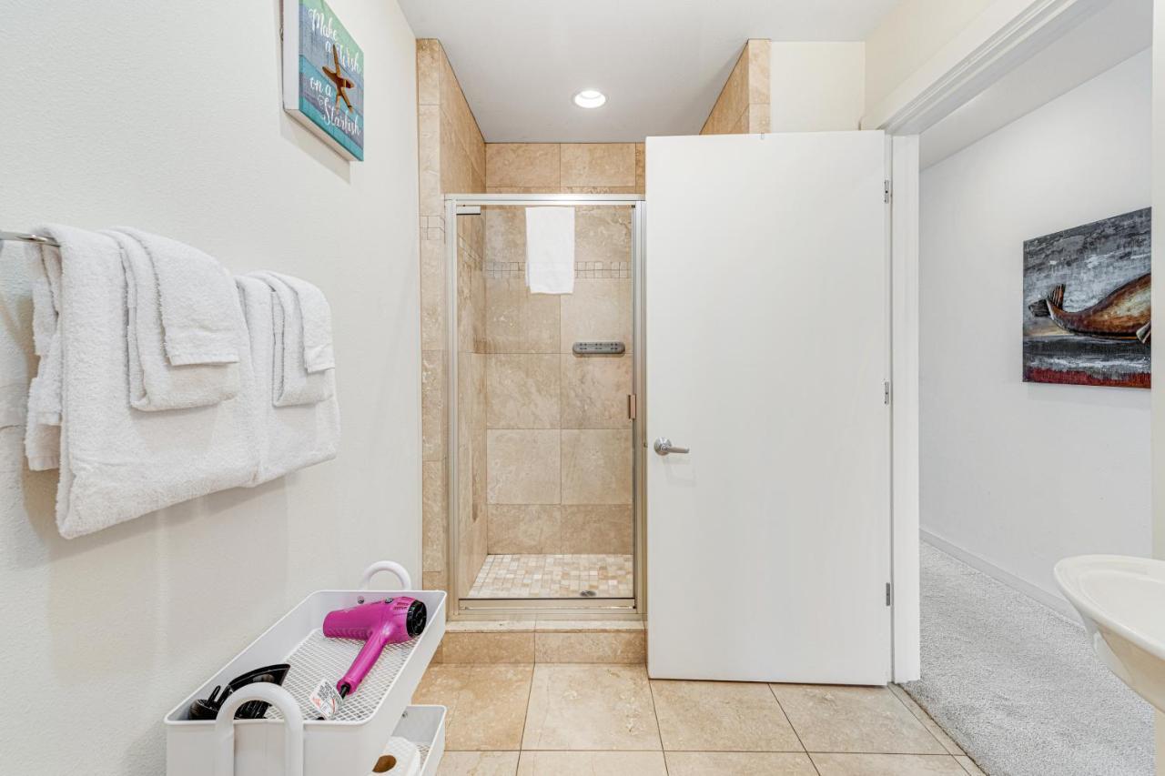 Serenity By The Sea Apartment Rockaway Beach Bagian luar foto