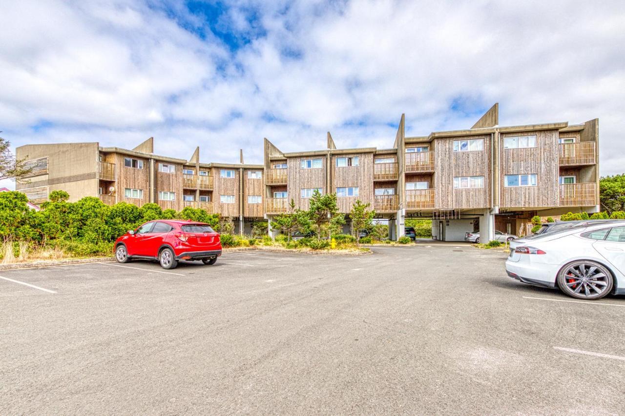 Serenity By The Sea Apartment Rockaway Beach Bagian luar foto