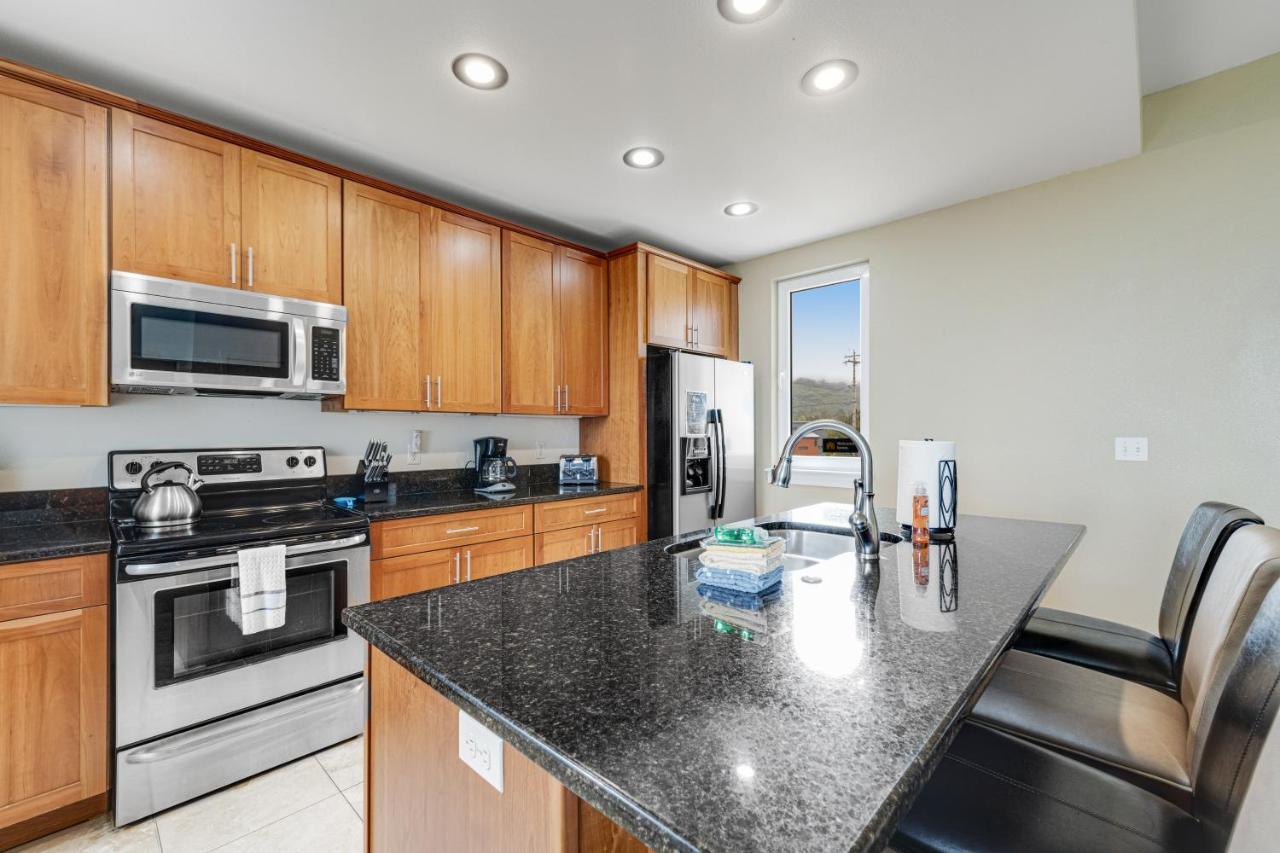 Serenity By The Sea Apartment Rockaway Beach Bagian luar foto