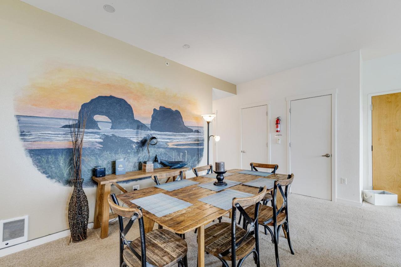 Serenity By The Sea Apartment Rockaway Beach Bagian luar foto